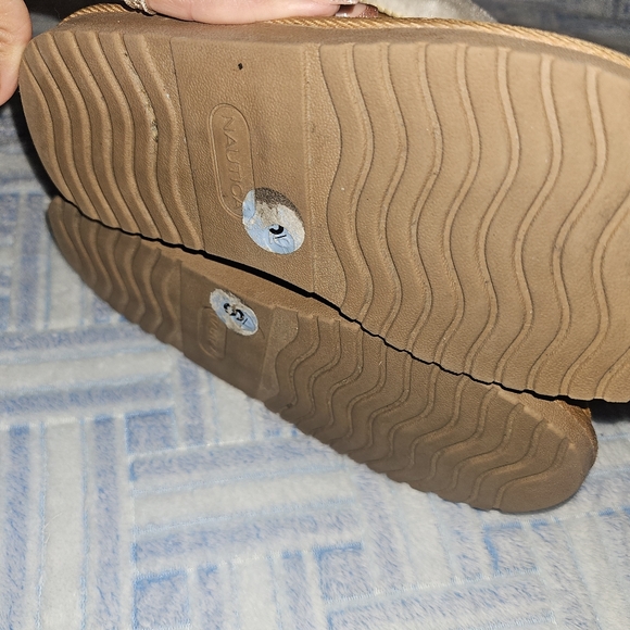 Nautica Cream Faux Fur Boots - Picture 2 of 6